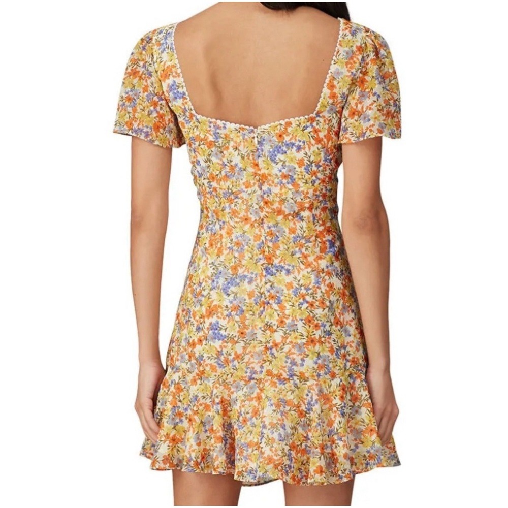 ASTR The Label So Smitten Mini Dress Floral Print Ruched Front Size M - Picture 3 of 7